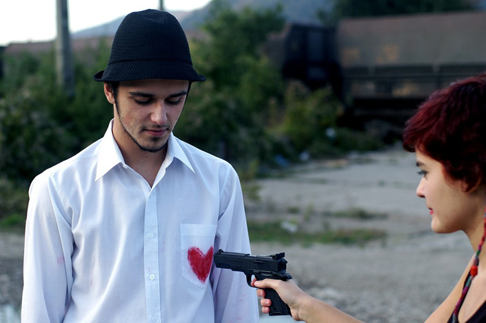 Alina Manolache - Ruleta ruseasca