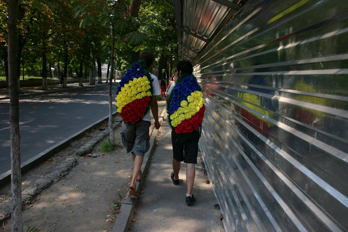 Vlad Nancă, Mircea Nicolae - Coroane funerare