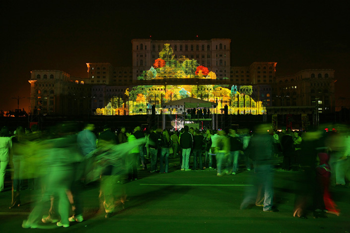 Stefan Tuchila - Cel mai mare parc din Europa, al doilea din lume