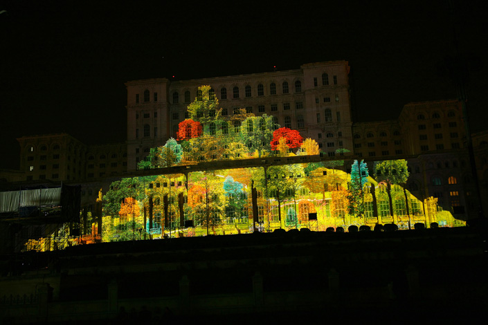 Stefan Tuchila - Cel mai mare parc din Europa, al doilea din lume